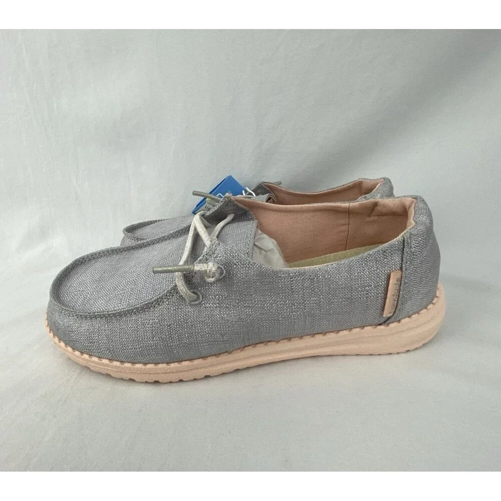 NWT HEY DUDE Shoes Youth Kids Size 3-4 Girls Wendy Sparkling‎ Silver Peach MINT